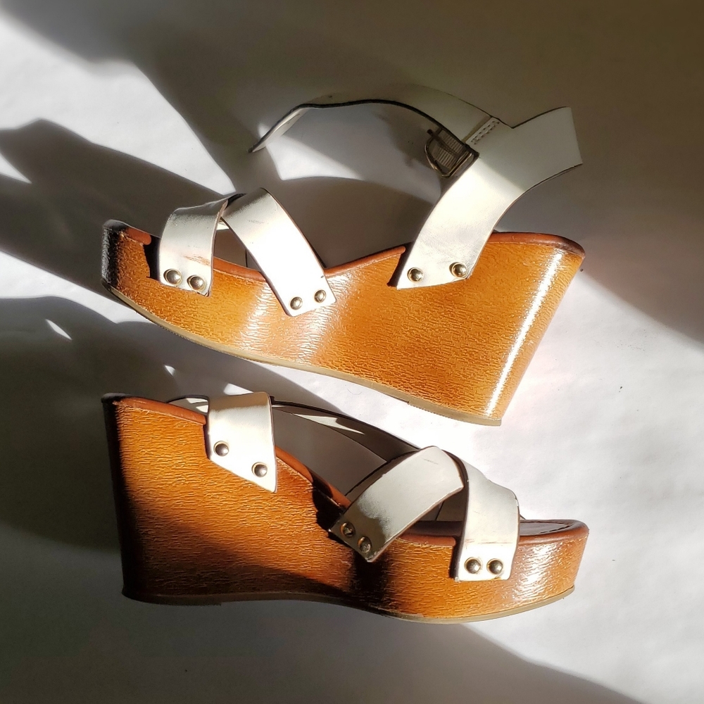 White Summer Klaris Platform Wedges